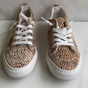Women’s Jellypop Leopard print tennis shoes size 9